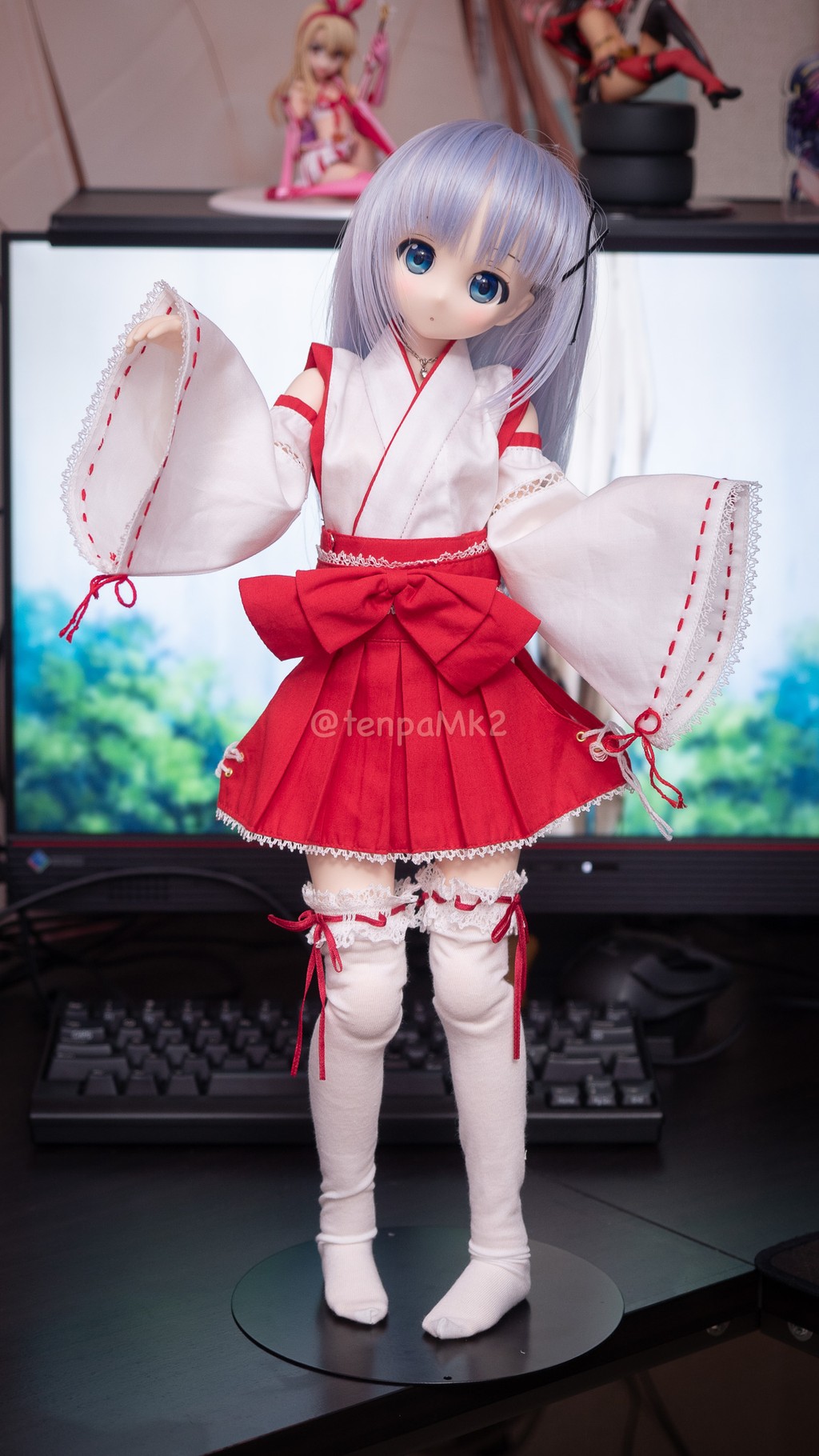 あざとい可愛い巫女服チノちゃん